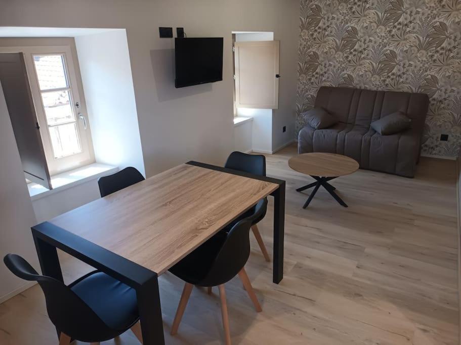Chez David - Vacances Sous Les Toits Brioude Exterior foto